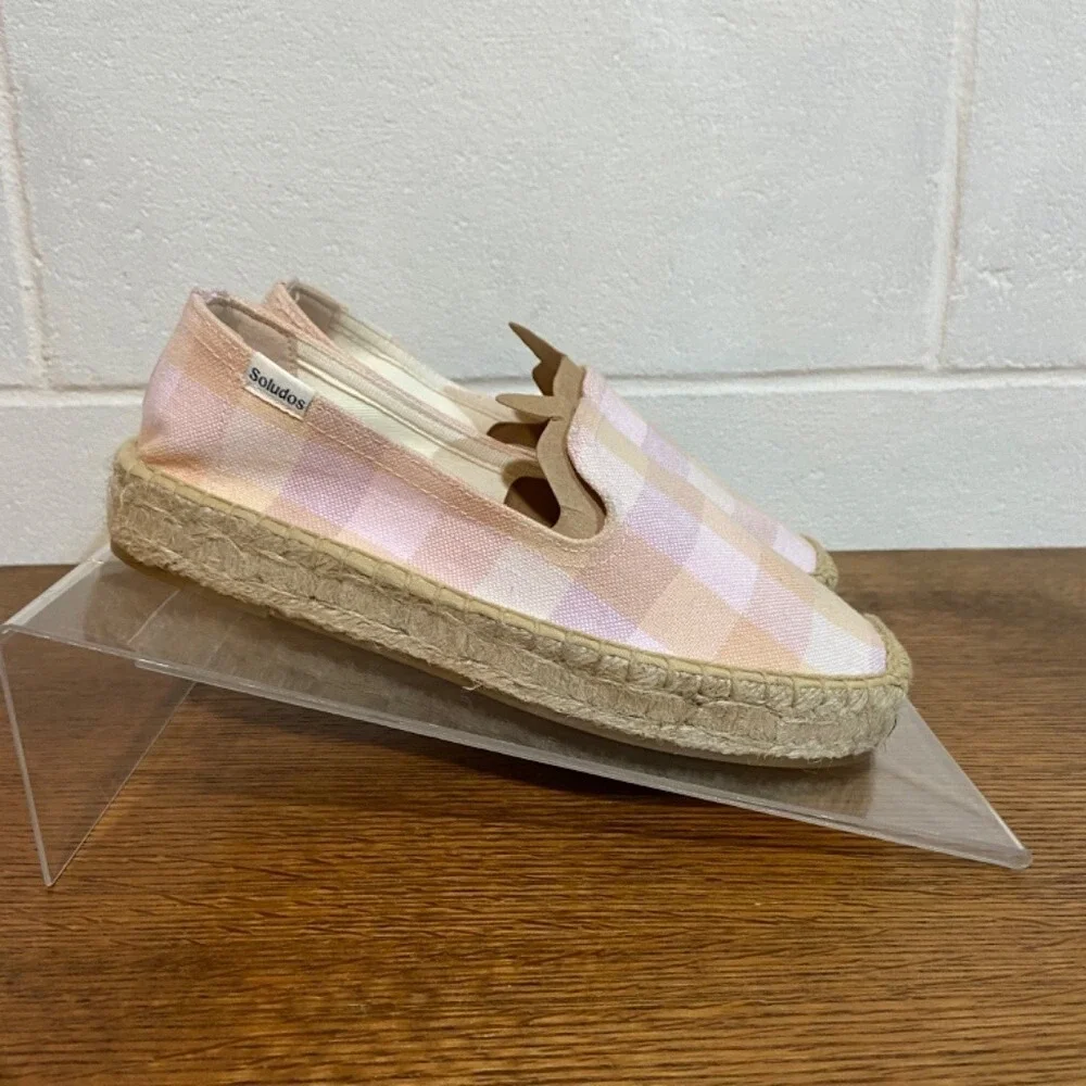 Soludos women platform